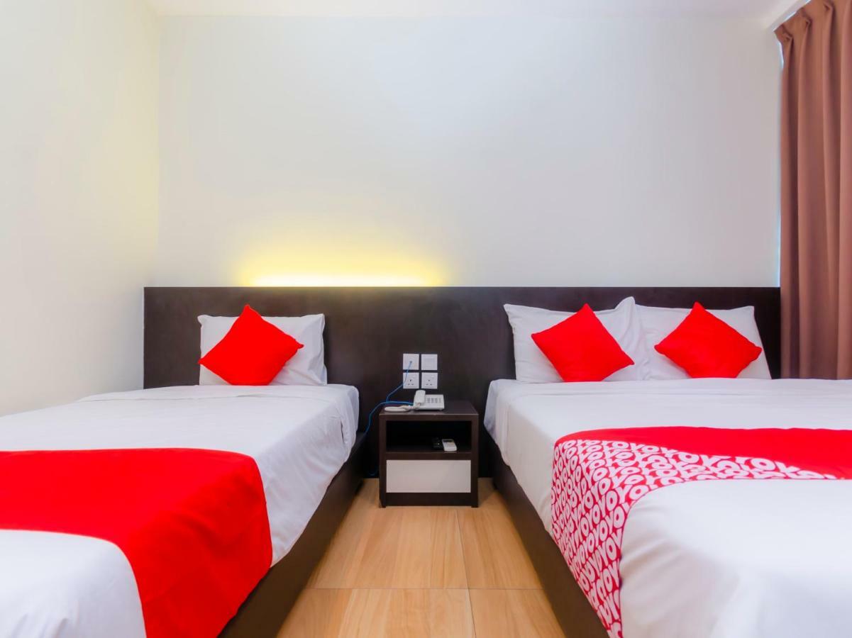 ג'והור בהרו Wf Hotel מראה חיצוני תמונה
