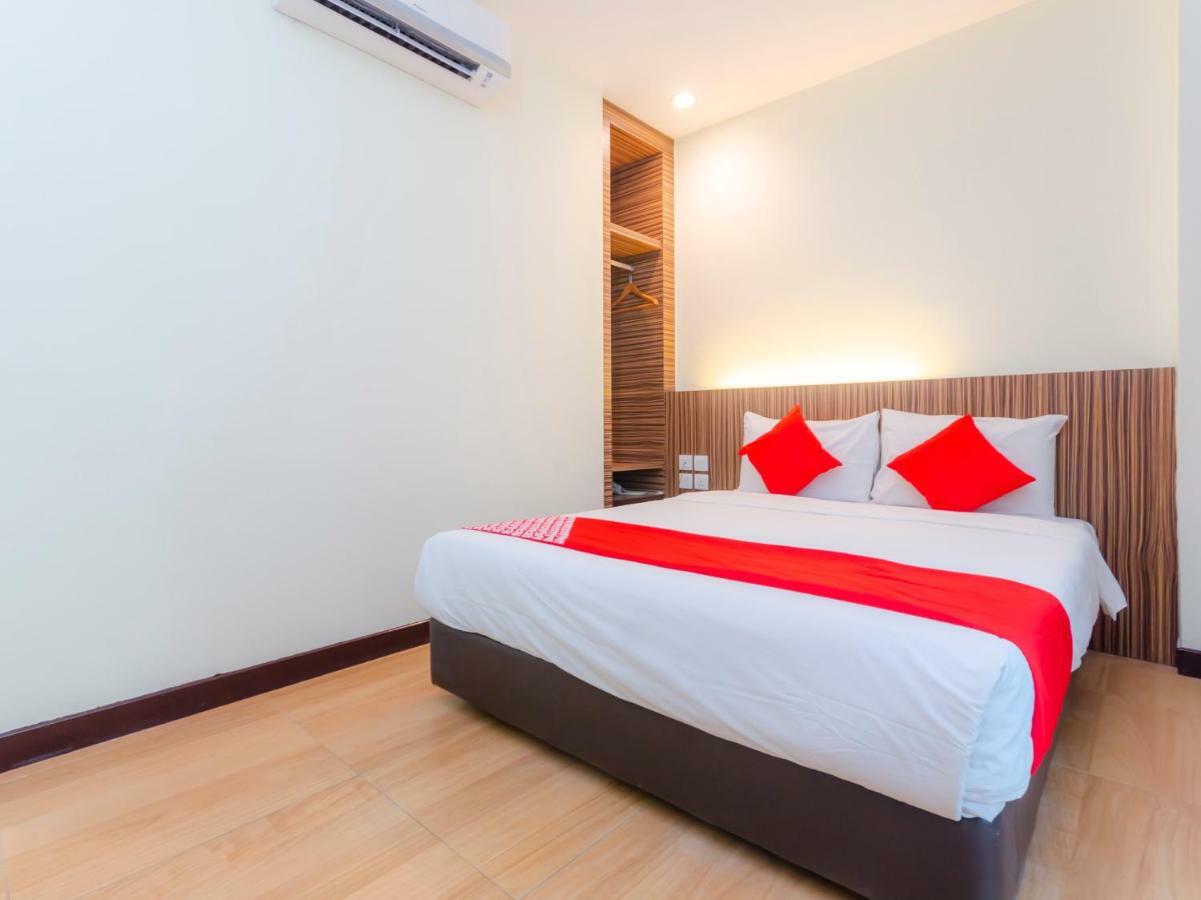 ג'והור בהרו Wf Hotel מראה חיצוני תמונה